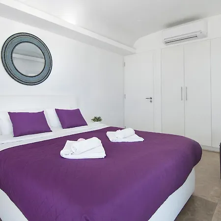 Josephine - Beachfront * Protaras