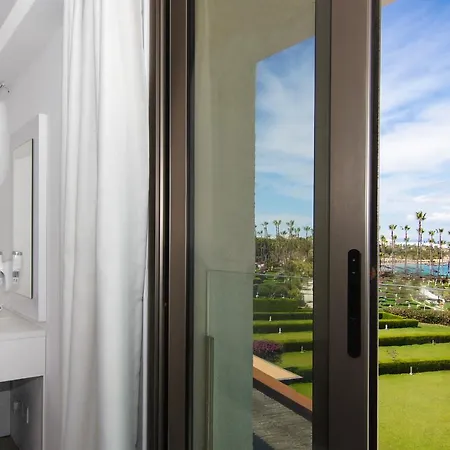 Apartament Josephine - Beachfront Protaras