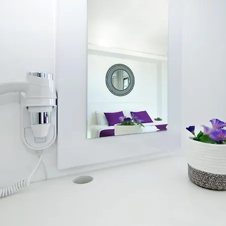 Josephine - Beachfront Appartement *