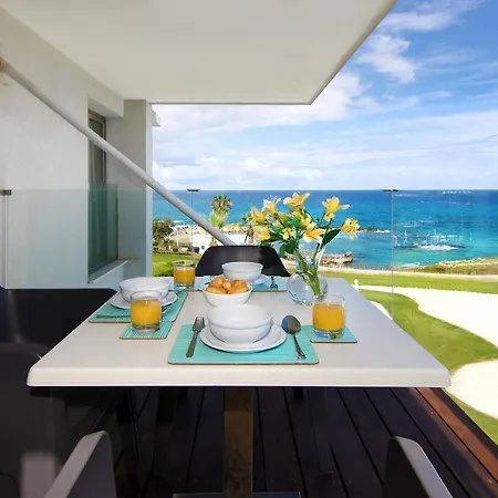 Apartment Josephine - Beachfront Protaras