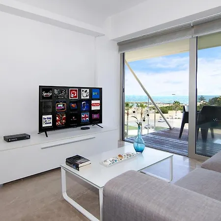 Josephine - Beachfront * Πρωταράς