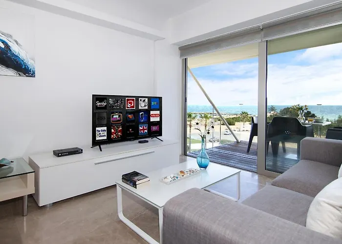 Josephine - Beachfront * Protaras