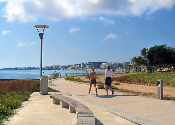 Daire Josephine - Beachfront Protaras